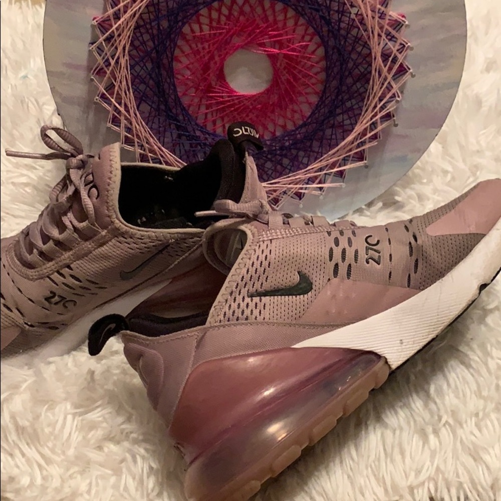 Nike Air 27c